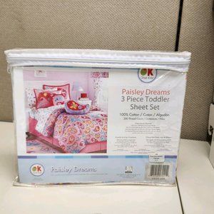 Toddler sheet set